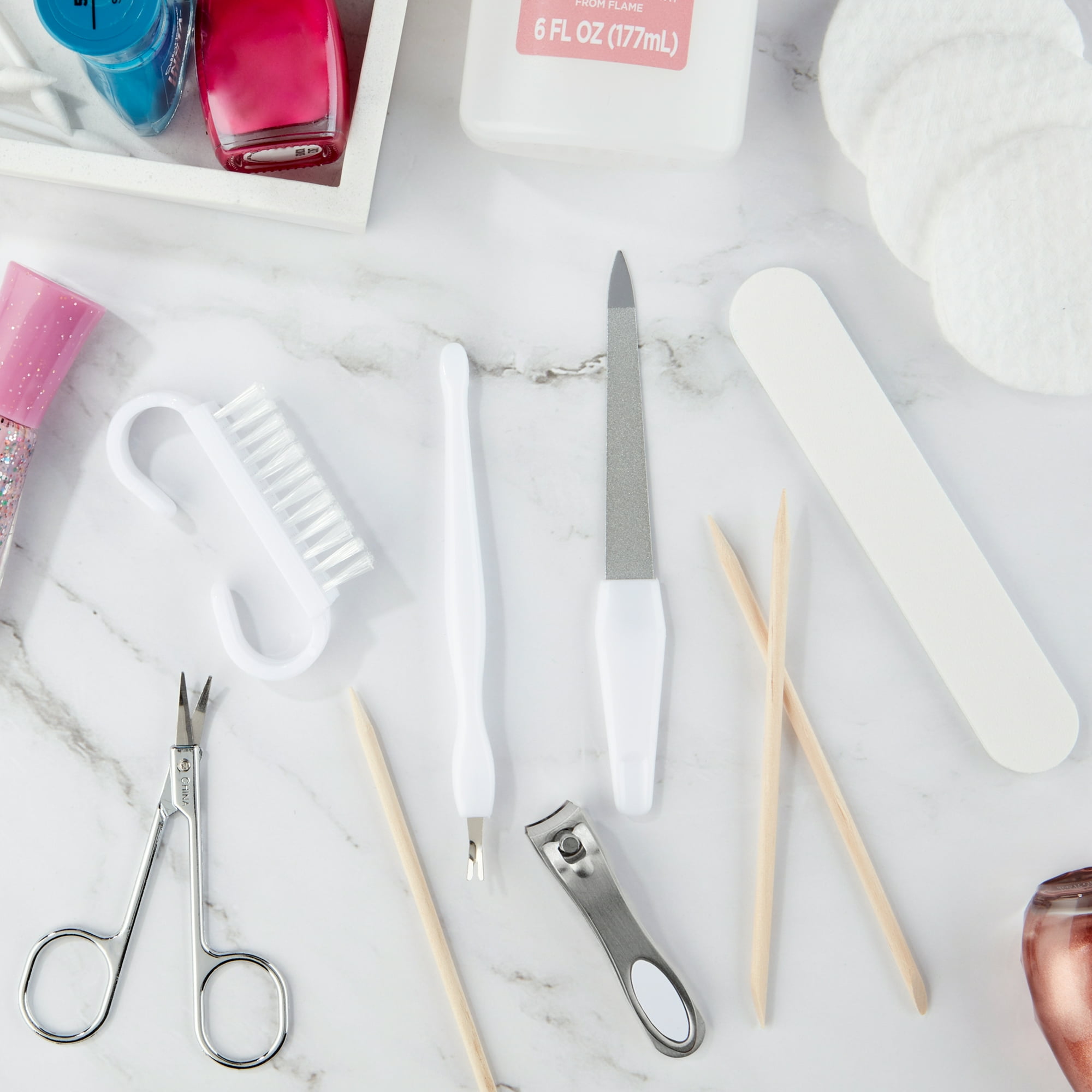 Equate Deluxe Manicure Kit - Image 4